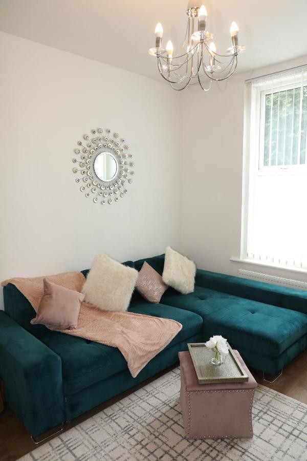 Amprenta Apartment - Gorgeous Interior Designed 1 Bedroom Home Bornemouth Extérieur photo