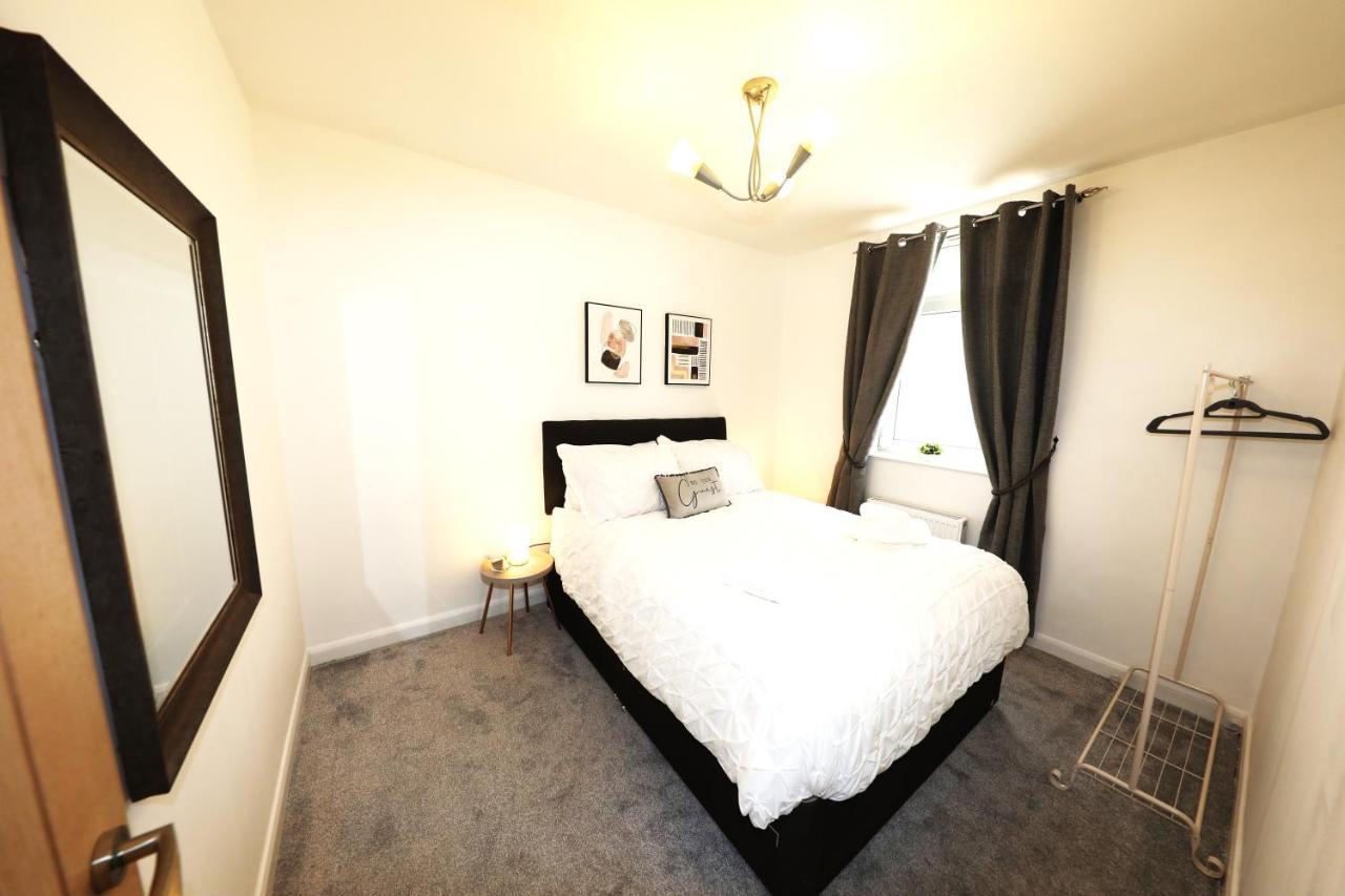 Amprenta Apartment - Gorgeous Interior Designed 1 Bedroom Home Bornemouth Extérieur photo